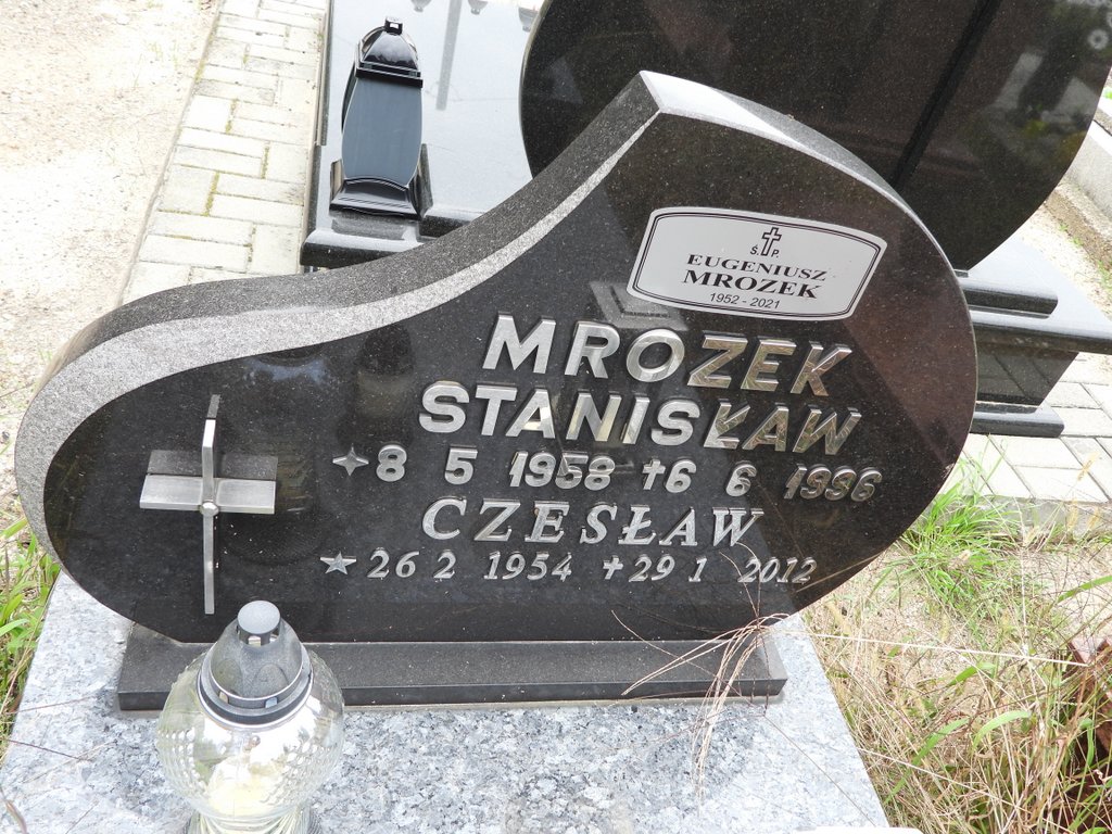 Eugeniusz Mrozek 1952 Rybnik Niedobczyce - Grobonet - Wyszukiwarka osób pochowanych