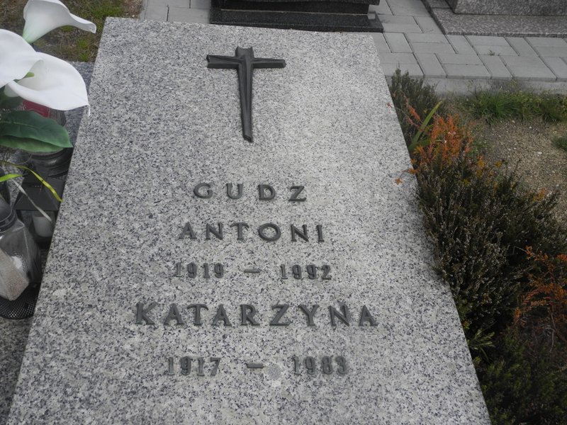 Katarzyna Gudz 1917 Rybnik Niedobczyce - Grobonet - Wyszukiwarka osób pochowanych